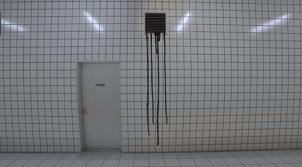 16: Black ink dripping form the vents. the exit 8