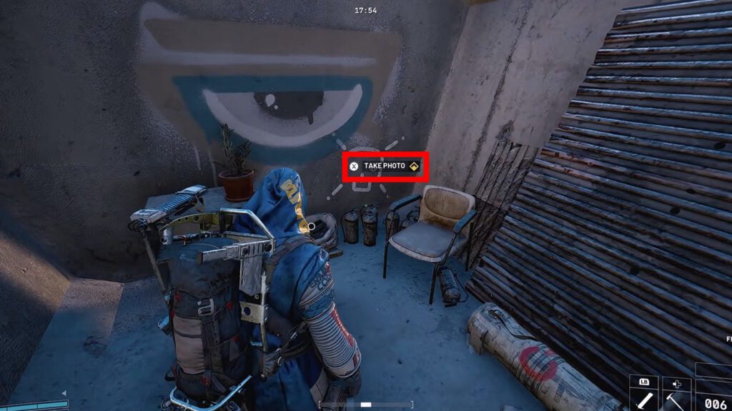 Prompt to take photo of graffiti for Keeping an Eye Out | ARC Raiders